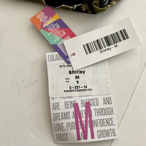 LuLaRoe Shirley Black Floral Lightweight Longline Kimono Duster Cover Up Size M - Picture 9 of 12